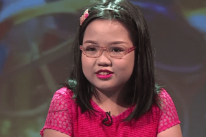 Đuổi hình bắt chữ: Bé gái đáng yêu đưa MC Xuân Bắc lên tận mây xanh